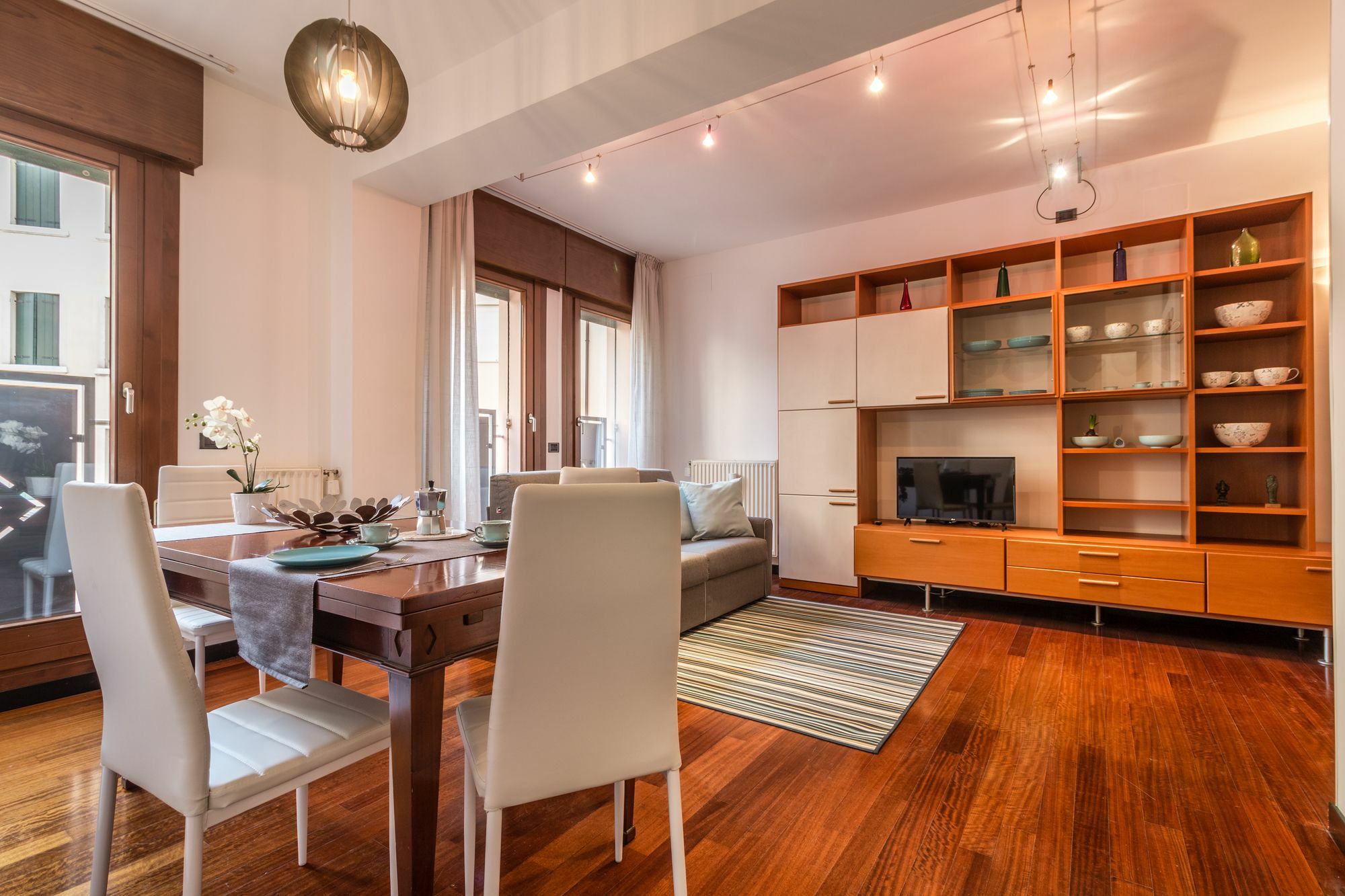 Luca'S House Apartment เตรวิโซ ภายนอก รูปภาพ